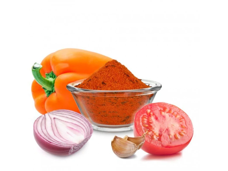 Paprika s cibulí, rajčetem, česnekem a peprem pro lečo.
