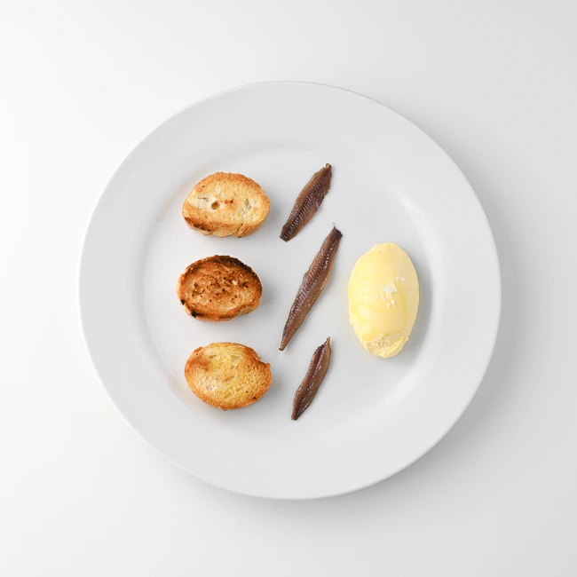 Anchovy substitute plate